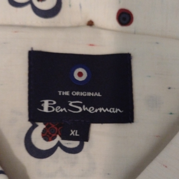 Ben Sherman Floral Shirt - Picture 4 of 6